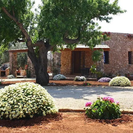 Trullo Gioioso Торре-Суда