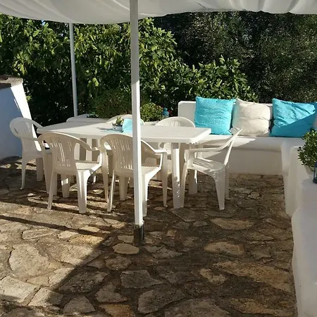 Trullo Gioioso Holiday home *